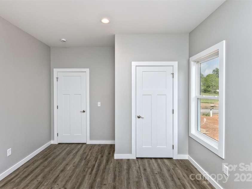 144 Peyton Elaine Road, Clyde, NC 28721.  MLS# CAR4256715, YatesRealty ID 20404. 