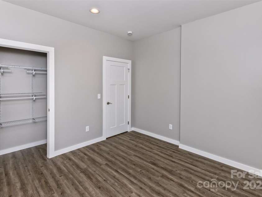 144 Peyton Elaine Road, Clyde, NC 28721.  MLS# CAR4256715, YatesRealty ID 20404. 