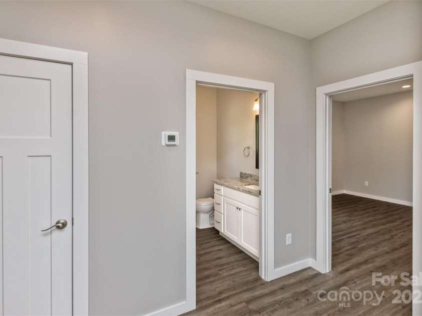 144 Peyton Elaine Road, Clyde, NC 28721.  MLS# CAR4256715, YatesRealty ID 20404. 