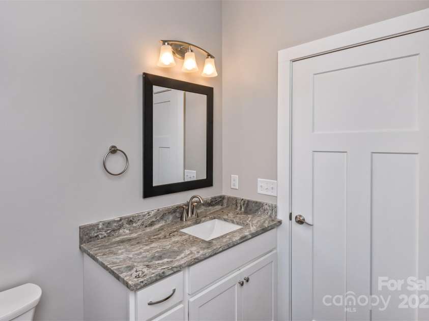 144 Peyton Elaine Road, Clyde, NC 28721.  MLS# CAR4256715, YatesRealty ID 20404. 