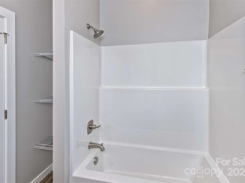 144 Peyton Elaine Road, Clyde, NC 28721.  MLS# CAR4256715, YatesRealty ID 20404. 