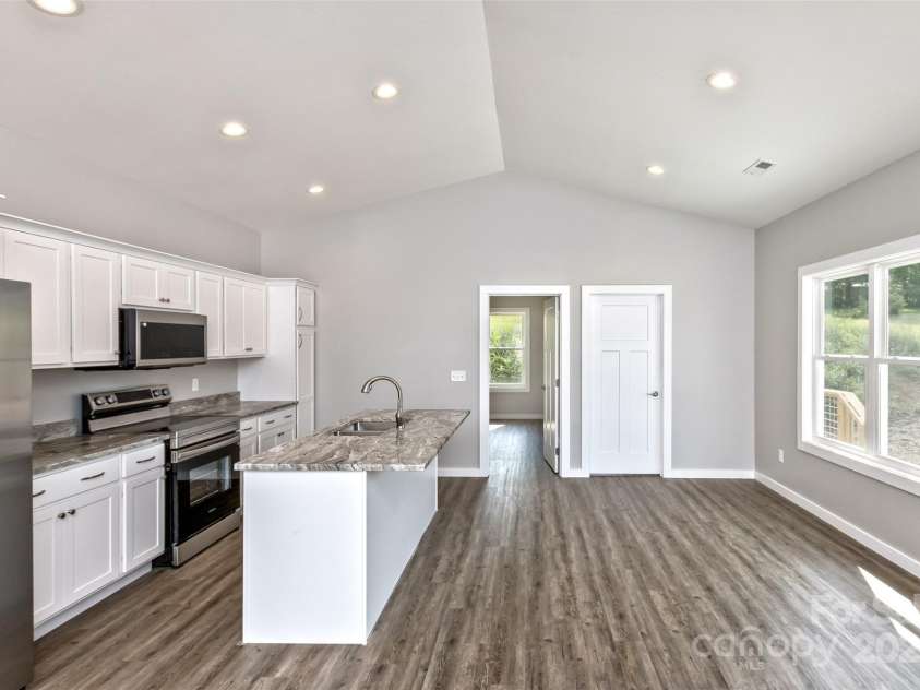 144 Peyton Elaine Road, Clyde, NC 28721.  MLS# CAR4256715, YatesRealty ID 20404. 