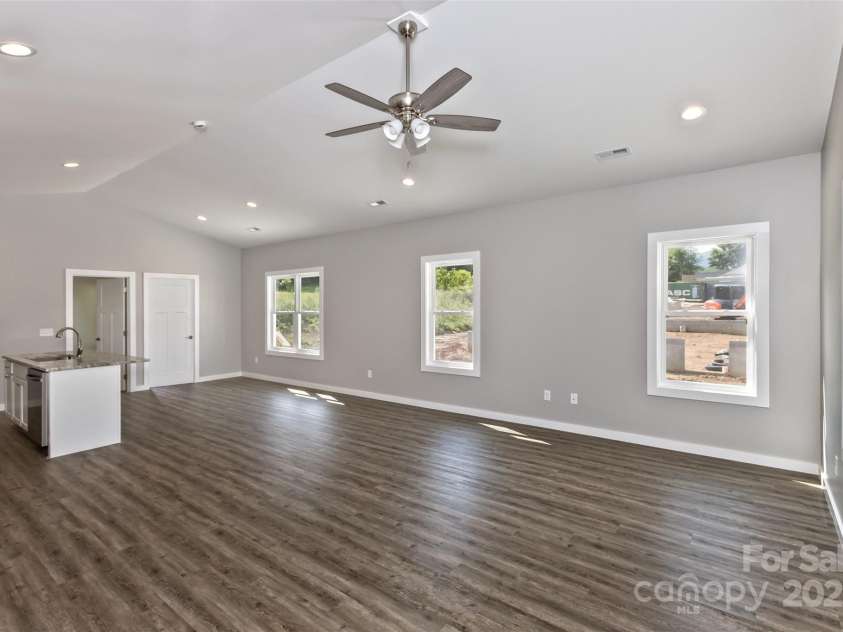 144 Peyton Elaine Road, Clyde, NC 28721.  MLS# CAR4256715, YatesRealty ID 20404. 