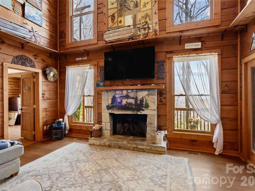 343 Chestnut Village Lane, Mars Hill, NC 28754.  MLS# CAR4366184, YatesRealty ID 20404. 