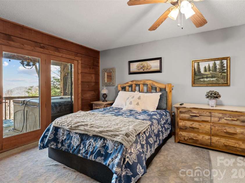 343 Chestnut Village Lane, Mars Hill, NC 28754.  MLS# CAR4366184, YatesRealty ID 20404. 