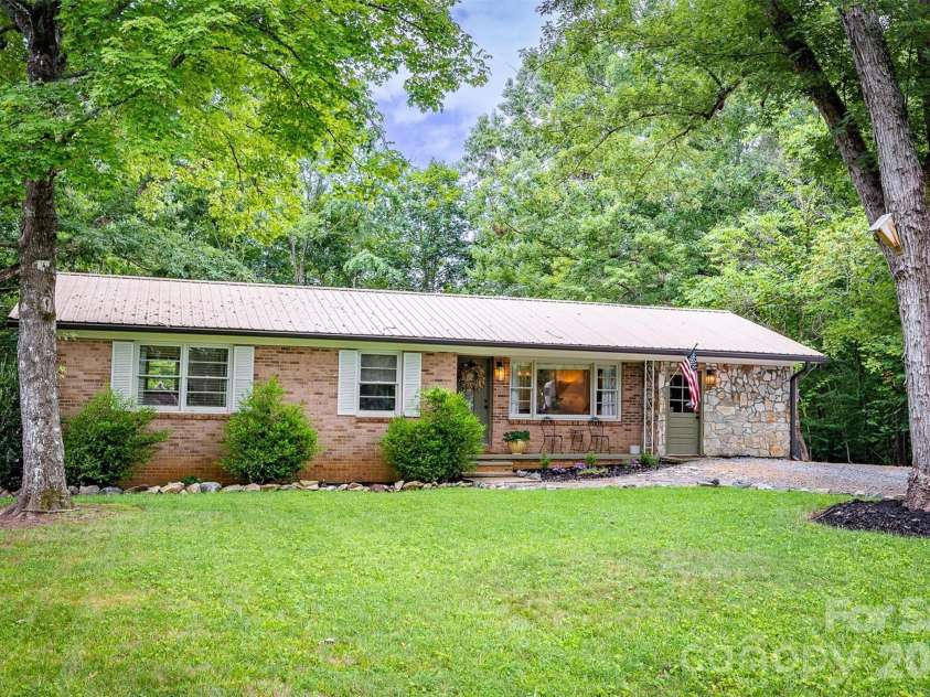 211 Shuffler Road, Morganton, NC 28655.  MLS# CAR4375299, YatesRealty ID 20405. 