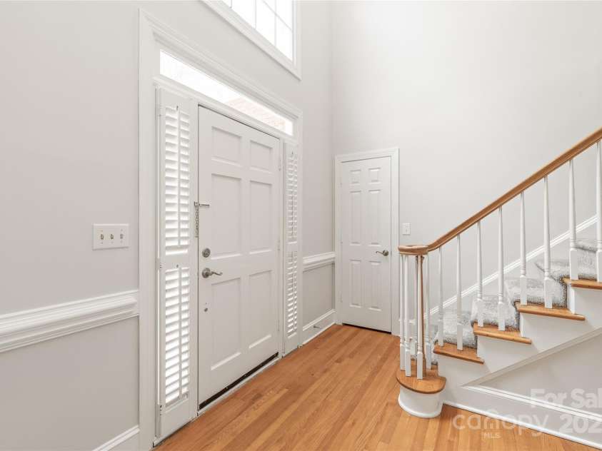 7301 Leharne Drive, Charlotte, NC 28270.  MLS# CAR4269729, YatesRealty ID 20405. 