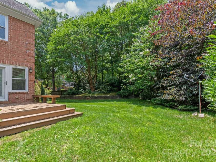 7301 Leharne Drive, Charlotte, NC 28270.  MLS# CAR4269729, YatesRealty ID 20405. 