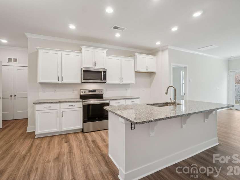 114 Sugg Trail, Weaverville, NC 28787.  MLS# CAR4307816, YatesRealty ID 20406. 