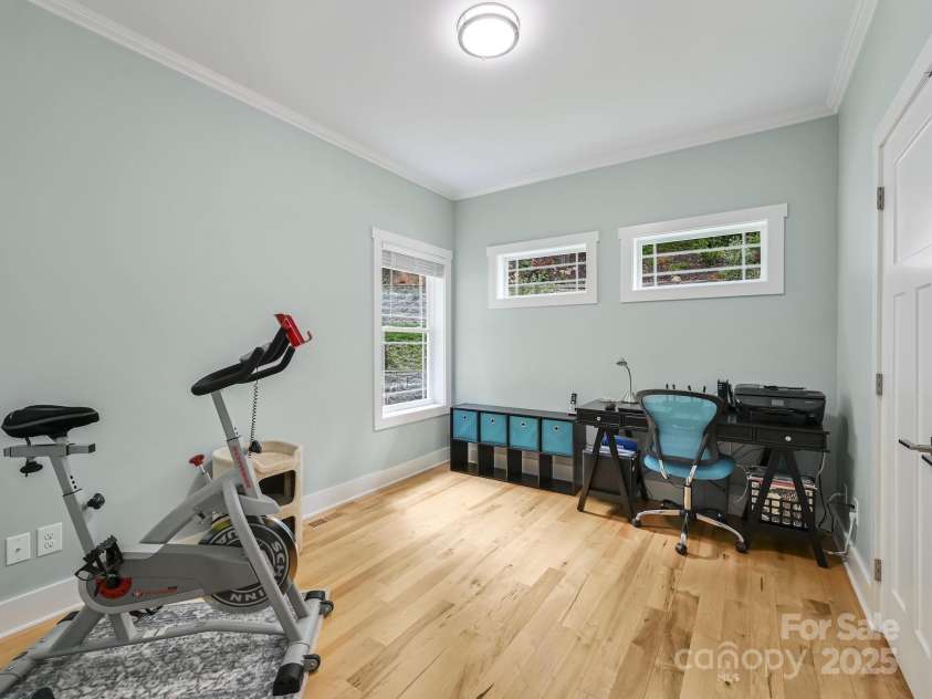 26 Addison Fisher Way, Asheville, NC 28805.  MLS# CAR4262928, YatesRealty ID 20409. 