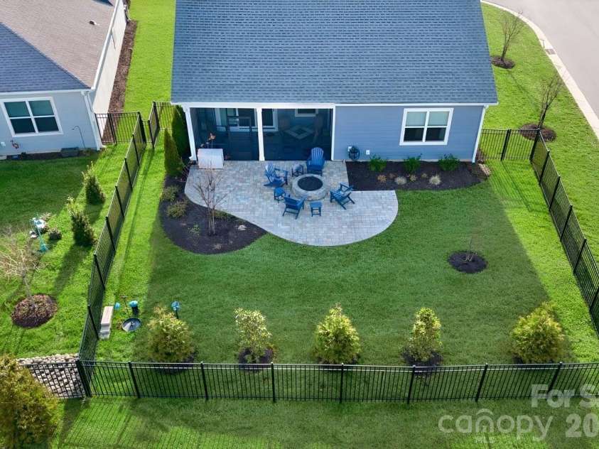 857 Black Beard Drive, Denver, NC 28037.  MLS# CAR4329877, YatesRealty ID 2041. 