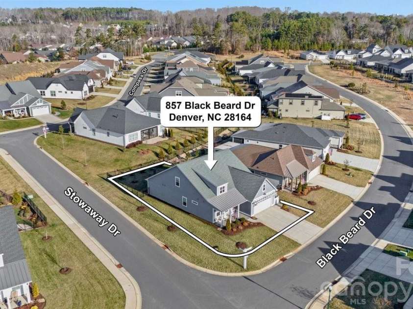 857 Black Beard Drive, Denver, NC 28037.  MLS# CAR4329877, YatesRealty ID 2041. 