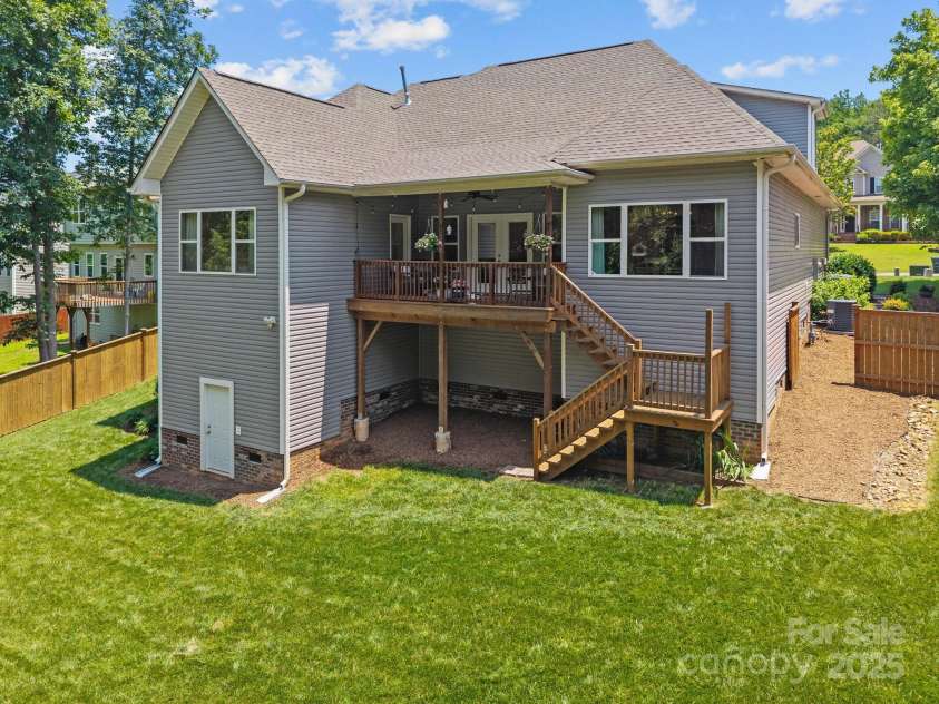 3633 Longpond Lane, Monroe, NC 28110.  MLS# CAR4267691, YatesRealty ID 20410. 