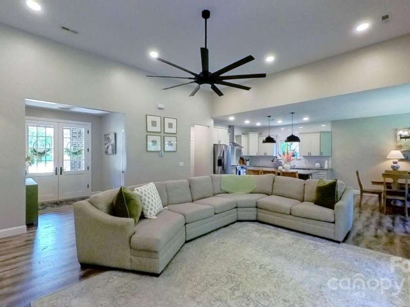 3633 Longpond Lane, Monroe, NC 28110.  MLS# CAR4267691, YatesRealty ID 20410. 