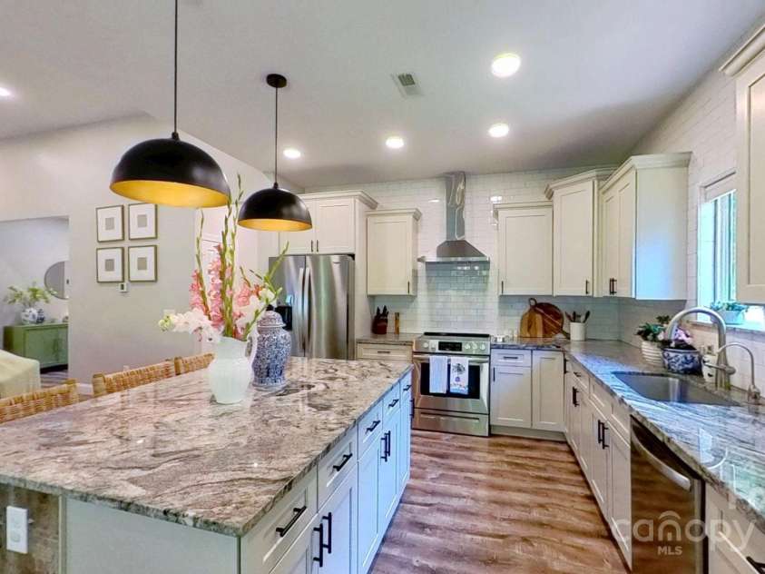 3633 Longpond Lane, Monroe, NC 28110.  MLS# CAR4267691, YatesRealty ID 20410. 