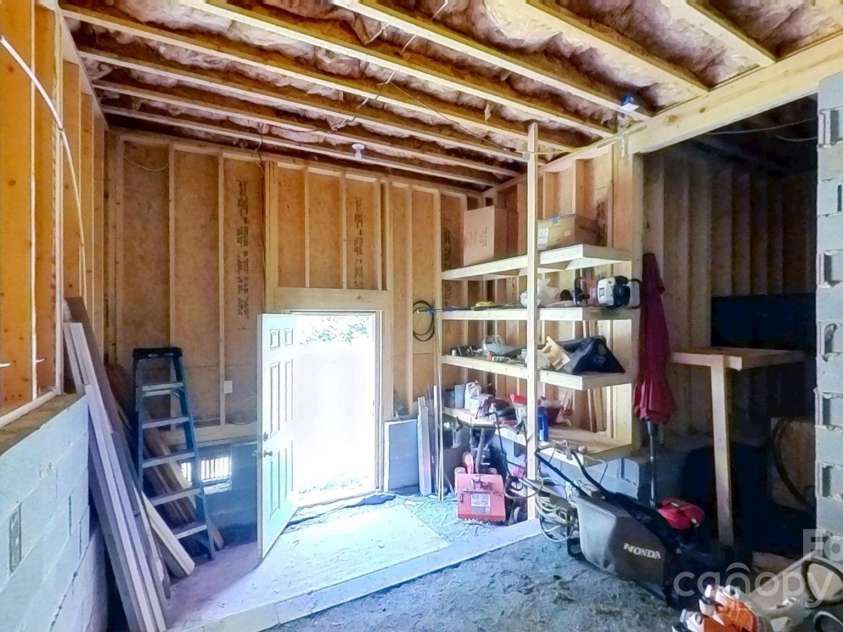 3633 Longpond Lane, Monroe, NC 28110.  MLS# CAR4267691, YatesRealty ID 20410. 