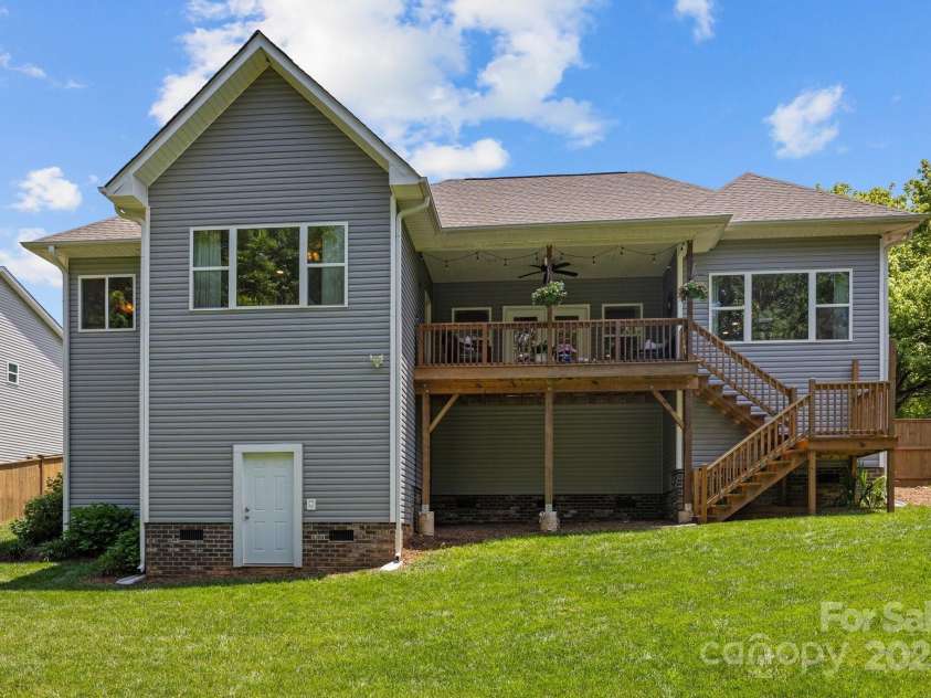 3633 Longpond Lane, Monroe, NC 28110.  MLS# CAR4267691, YatesRealty ID 20410. 