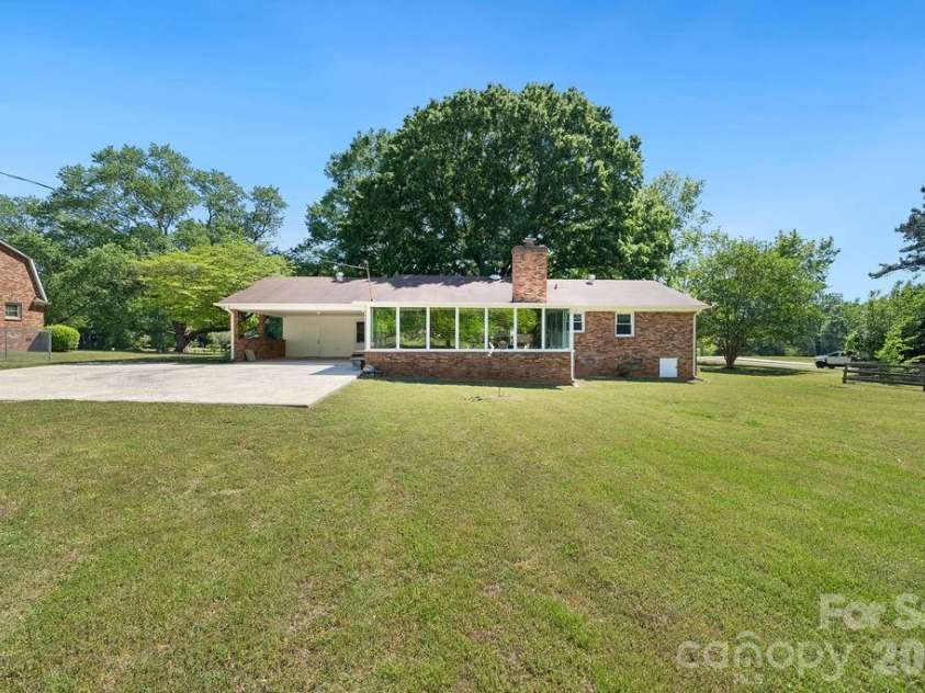 6425 Lebanon Road, Mint Hill, NC 28227.  MLS# CAR4375108, YatesRealty ID 20411. 