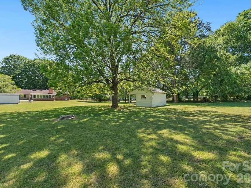 6425 Lebanon Road, Mint Hill, NC 28227.  MLS# CAR4375108, YatesRealty ID 20411. 