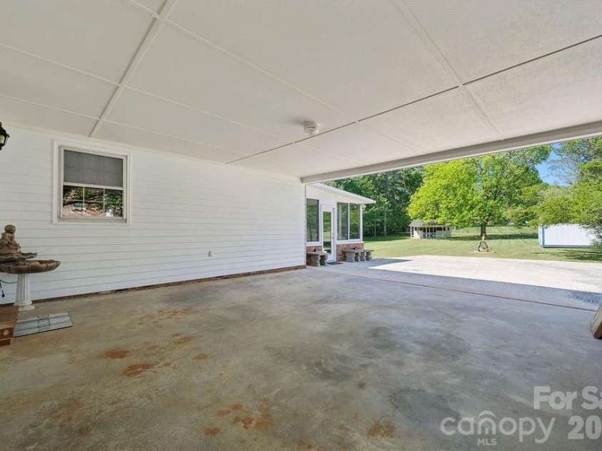 6425 Lebanon Road, Mint Hill, NC 28227.  MLS# CAR4375108, YatesRealty ID 20411. 