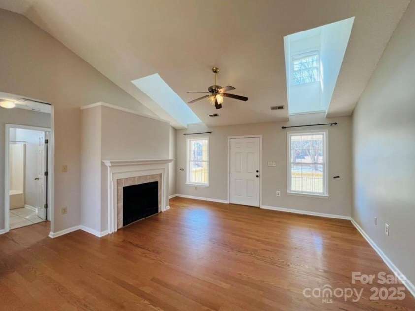 177 Highland Woods Court, Denver, NC 28037.  MLS# CAR4222769, YatesRealty ID 20413. 