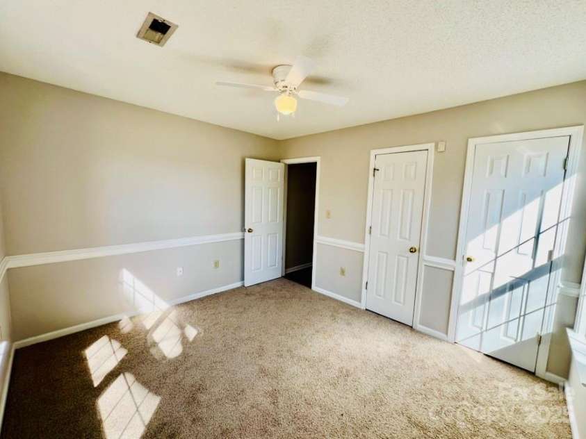 177 Highland Woods Court, Denver, NC 28037.  MLS# CAR4222769, YatesRealty ID 20413. 