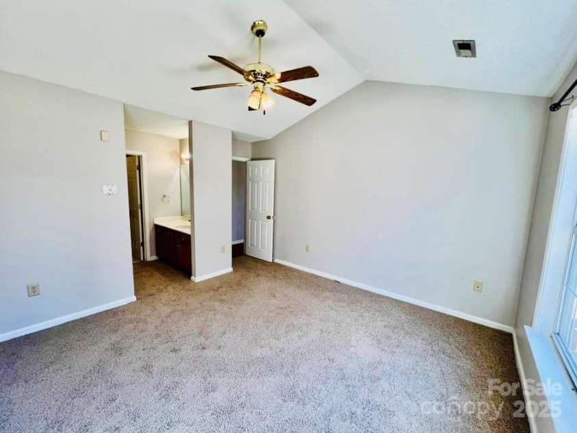 177 Highland Woods Court, Denver, NC 28037.  MLS# CAR4222769, YatesRealty ID 20413. 