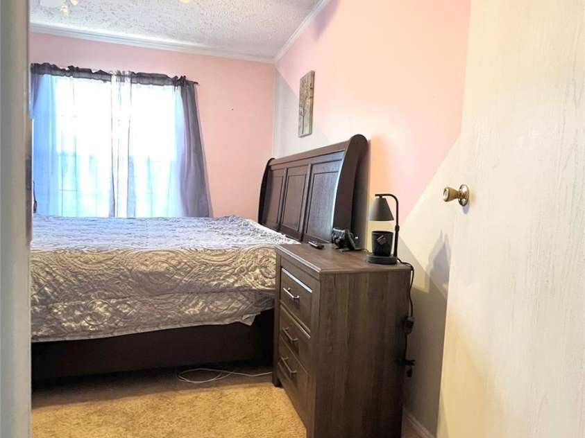 49 Perseverance Drive, Canton, NC 28716.  MLS# CAR4259278, YatesRealty ID 20414. 