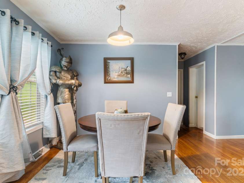 49 Perseverance Drive, Canton, NC 28716.  MLS# CAR4259278, YatesRealty ID 20414. 