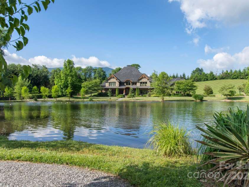 51 Plott Valley Road, Waynesville, NC 28786.  MLS# CAR4173969, YatesRealty ID 20415. 