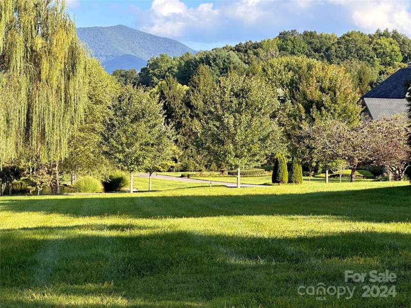 51 Plott Valley Road, Waynesville, NC 28786.  MLS# CAR4173969, YatesRealty ID 20415. 