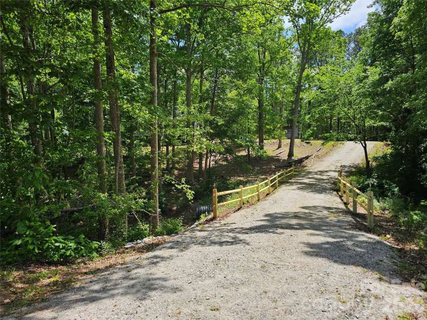 5692 Brooklyn Road, Great Falls, SC 29055.  MLS# CAR4377472, YatesRealty ID 20415. 