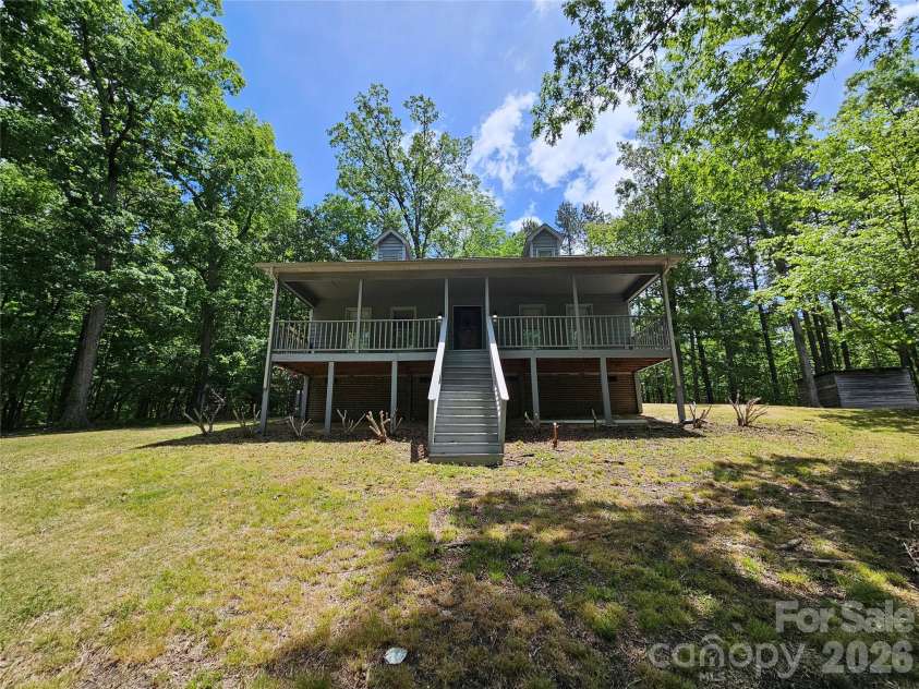 5692 Brooklyn Road, Great Falls, SC 29055.  MLS# CAR4377472, YatesRealty ID 20415. 