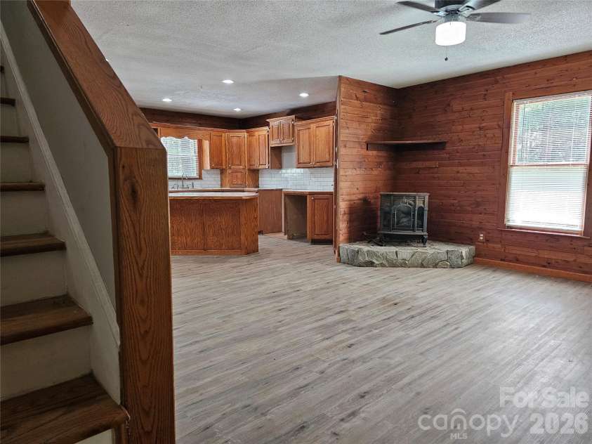 5692 Brooklyn Road, Great Falls, SC 29055.  MLS# CAR4377472, YatesRealty ID 20415. 