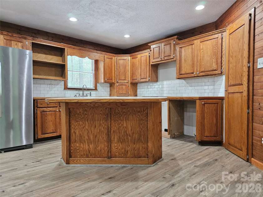 5692 Brooklyn Road, Great Falls, SC 29055.  MLS# CAR4377472, YatesRealty ID 20415. 