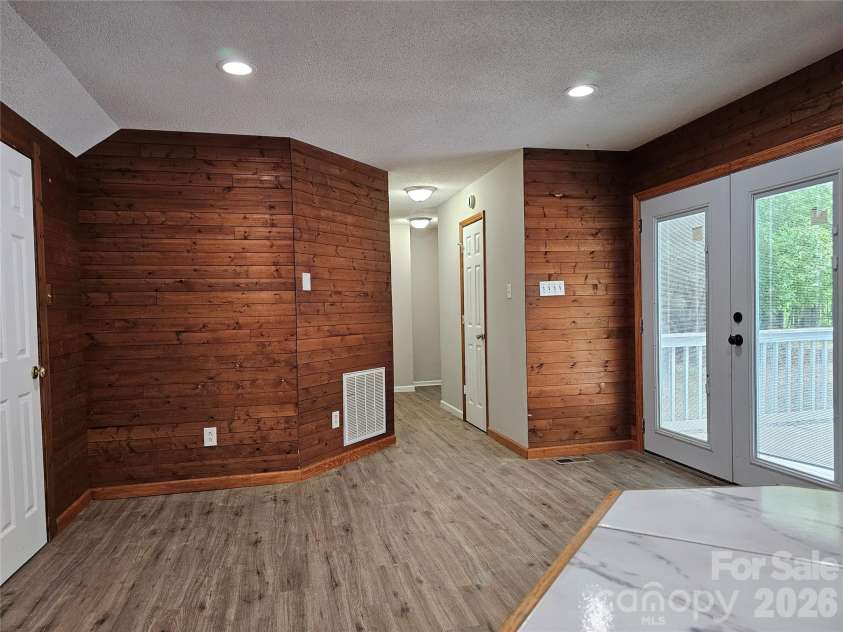 5692 Brooklyn Road, Great Falls, SC 29055.  MLS# CAR4377472, YatesRealty ID 20415. 