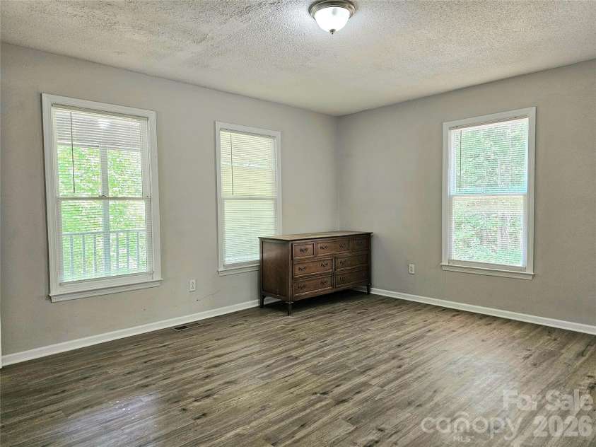 5692 Brooklyn Road, Great Falls, SC 29055.  MLS# CAR4377472, YatesRealty ID 20415. 