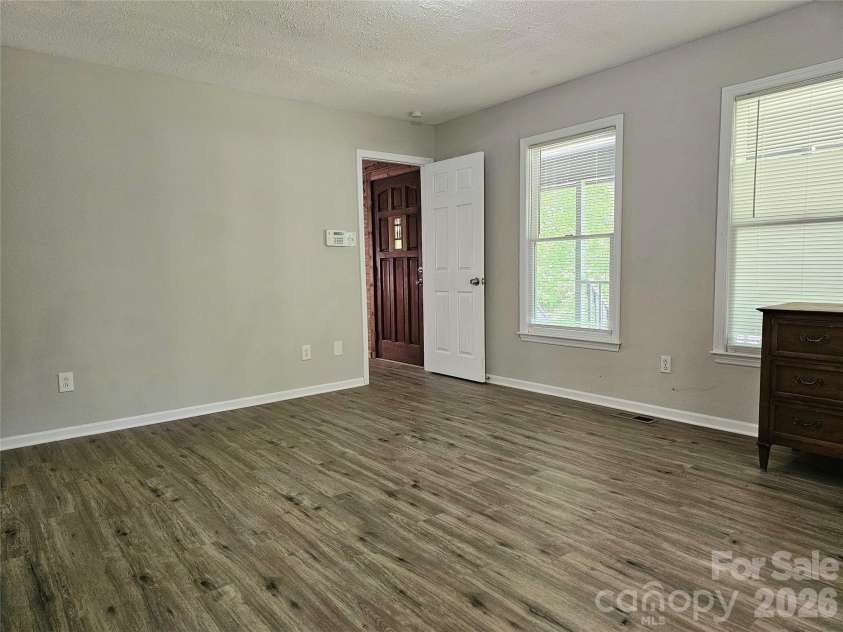 5692 Brooklyn Road, Great Falls, SC 29055.  MLS# CAR4377472, YatesRealty ID 20415. 