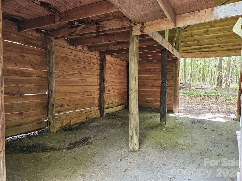 5692 Brooklyn Road, Great Falls, SC 29055.  MLS# CAR4377472, YatesRealty ID 20415. 