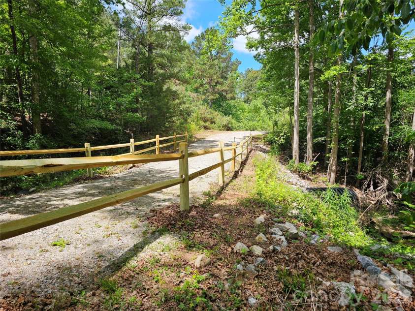 5692 Brooklyn Road, Great Falls, SC 29055.  MLS# CAR4377472, YatesRealty ID 20415. 