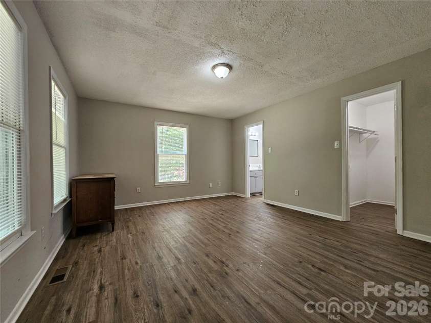 5692 Brooklyn Road, Great Falls, SC 29055.  MLS# CAR4377472, YatesRealty ID 20415. 