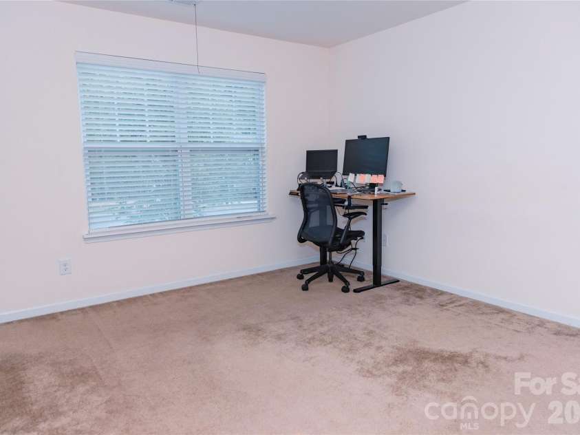 10443 Benfield Road, Charlotte, NC 28269.  MLS# CAR4380013, YatesRealty ID 20416. 