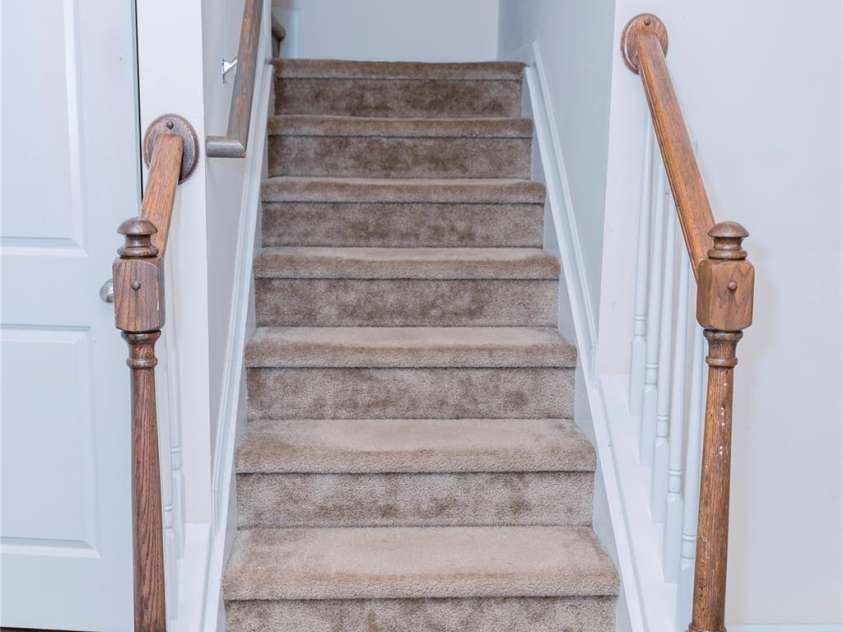 10443 Benfield Road, Charlotte, NC 28269.  MLS# CAR4380013, YatesRealty ID 20416. 
