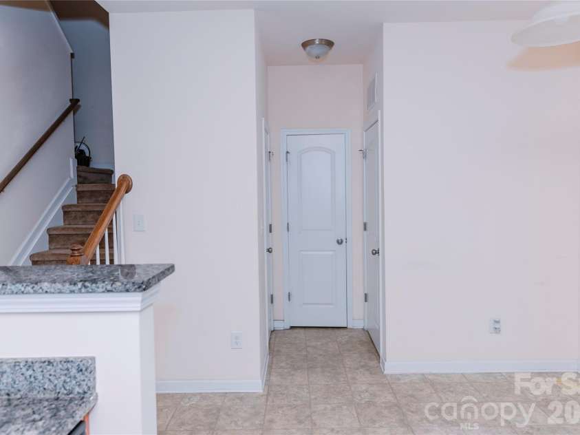 10443 Benfield Road, Charlotte, NC 28269.  MLS# CAR4380013, YatesRealty ID 20416. 