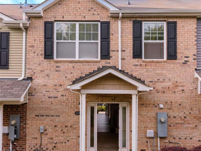 10443 Benfield Road, Charlotte, NC 28269.  MLS# CAR4380013, YatesRealty ID 20416. Backyard