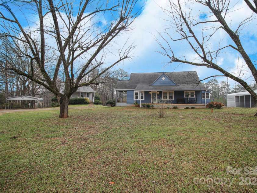 2913 & 2901 Wesleyan Church Road, Lincolnton, NC 28092.  MLS# CAR4211751, YatesRealty ID 20417. 