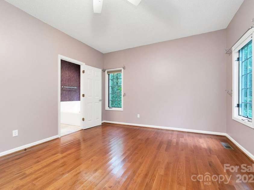 54 Wintergreen Drive, Brevard, NC 28712.  MLS# CAR4306705, YatesRealty ID 20417. 