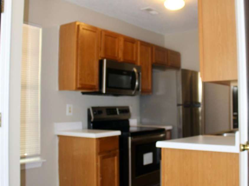 4621 Victory Lane, Charlotte, NC 28269.  MLS# CAR4375490, YatesRealty ID 20418. 