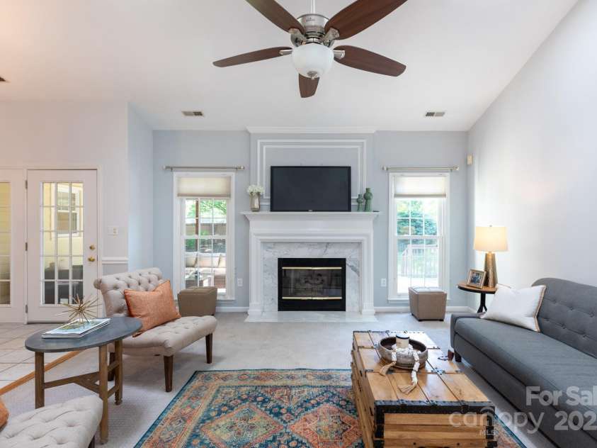 6507 Fairway Point Drive, Charlotte, NC 28269.  MLS# CAR4270294, YatesRealty ID 20418. 