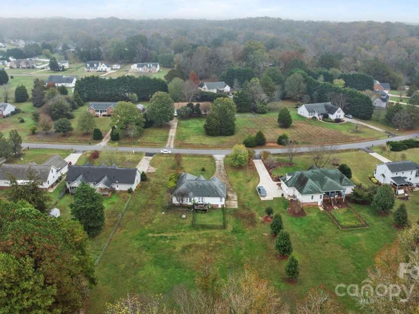 452 Peaceful Creek Drive, York, SC 29745.  MLS# CAR4198907, YatesRealty ID 2042. 